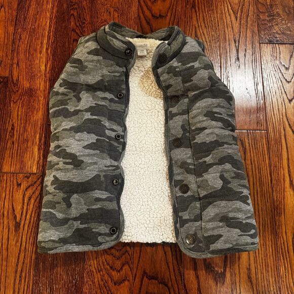 Mud Pie Vest Toddler Boys Large 4T 5T Gray Camouflage Sherpa Lined Plush Cozy - Picture 3 of 7